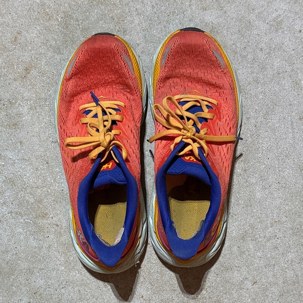 ❌SOLD❌ HOKA Clifton 8 Women’s 8.5B Running Shoes Coral Blue Cushioned Trainer - Picture 2 of 9